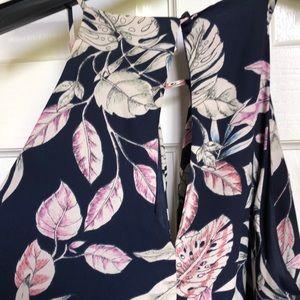 Lush Dresses - Flower Romper - Van Maur - only worn twice Lush Dresses - Flower Romper - Van Maur - only worn twice